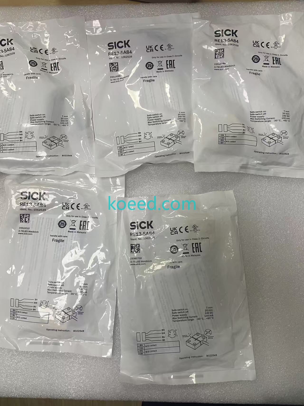 RE13-SA84 1062539 - Koeed Fashion View